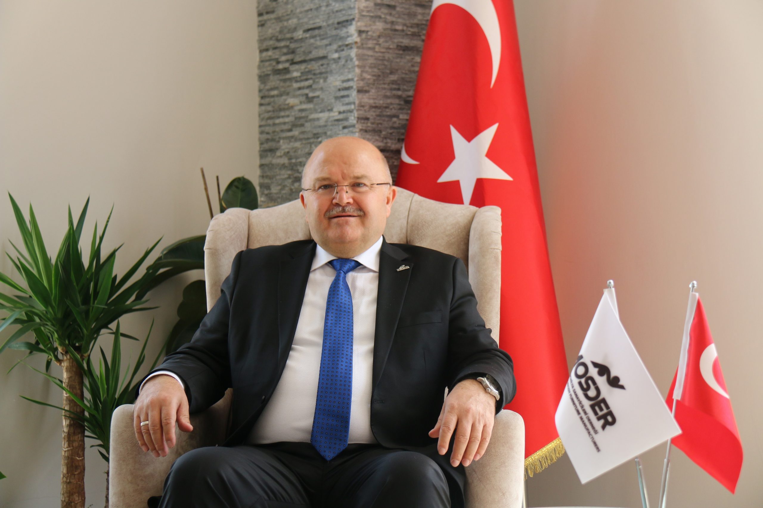 Dünya Devleriyle Rekabet Ediyoruz