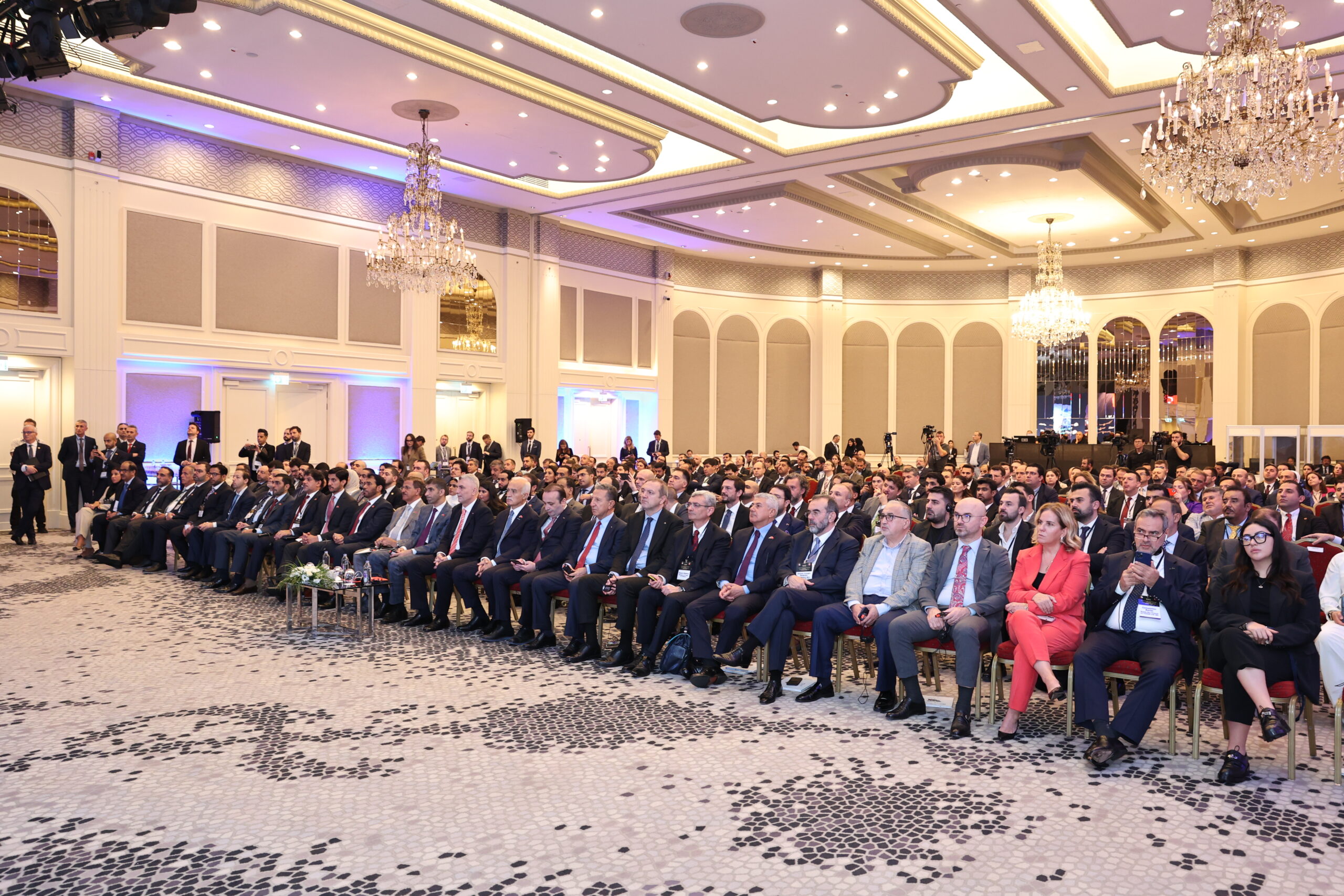 “Türkiye-BAE İlişkilerinde 2023 Yılı Dönüm Noktası Oldu”